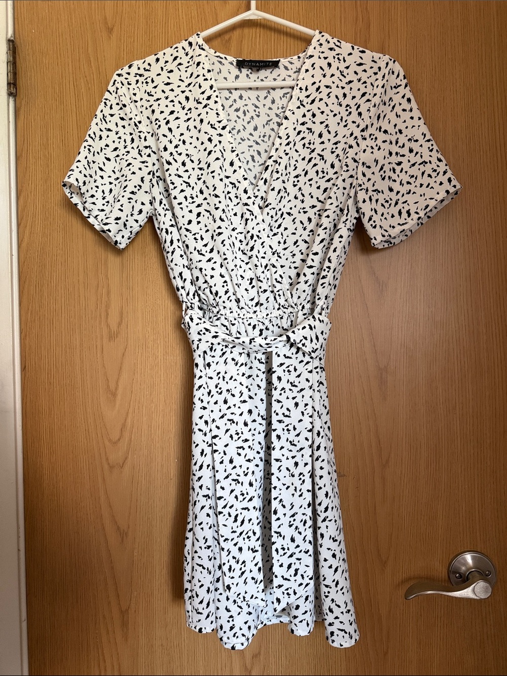 Dynamite White Midi Dress with Black Speckle Print